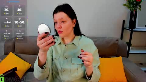 Snapshot of polly__mayer chatting on October 2025 12:08:01 AM Polly online show from October 2025 12:08:01 AM