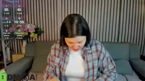 Snapshot of polly__mayer chatting on October 2025 01:17:02 AM Polly online show from October 2025 01:17:02 AM