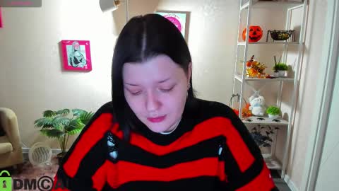 Snapshot of polly__mayer chatting on November 2025 03:12:02 PM Polly online show from November 2025 03:12:02 PM