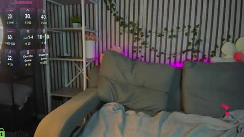 Snapshot of polly__mayer chatting on March 2026 01:14:01 AM Polly online show from March 2026 01:14:01 AM