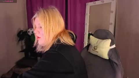 Polly online show from June 2026 01:07:02 AM