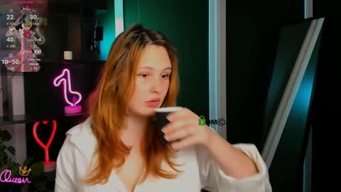 polly_cute1 online show from April 2026 07:04:01 PM