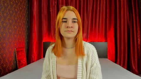 Snapshot of polly_love_ chatting on December 2024 10:17:02 AM Polly online show from December 2024 10:17:02 AM