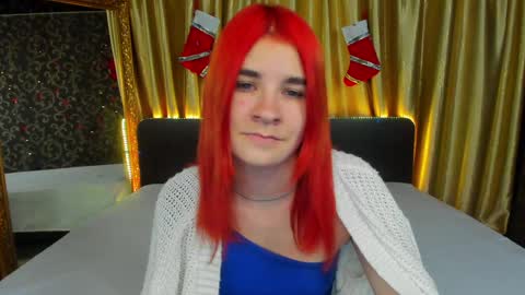 Snapshot of polly_love_ chatting on December 2024 01:23:02 PM Polly online show from December 2024 01:23:02 PM