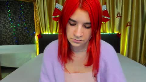 Snapshot of polly_love_ chatting on December 2024 10:17:02 AM Polly online show from December 2024 10:17:02 AM
