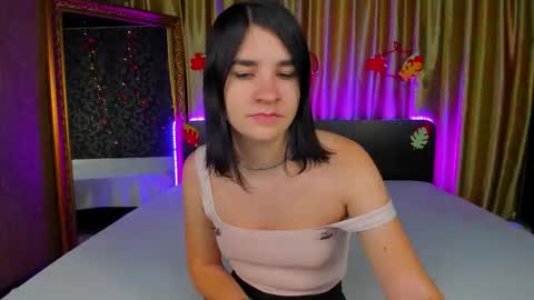 Polly online show from October 2025 12:06:02 PM