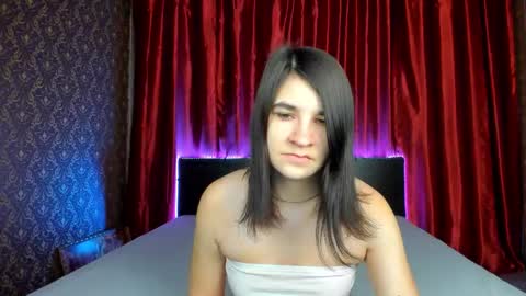 Polly online show from March 2026 07:01:01 AM