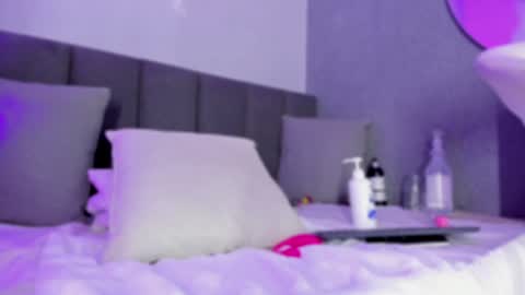 Snapshot of pollybabe_ chatting on December 2024 01:34:02 PM POLLY online show from December 2024 01:34:02 PM