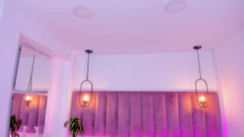 POLLY online show from April 2026 10:17:02 AM