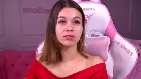 Polly online show from February 2025 02:06:02 PM