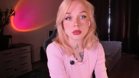 Megan.online  online show from May 2026 03:27:01 PM
