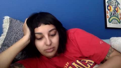 polymamii online show from February 2026 07:29:01 PM