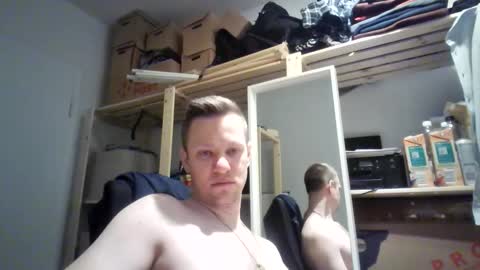 pommesmiteiscreme online show from February 2026 02:08:02 AM