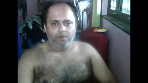 pomyda online show from November 2025 04:44:02 AM