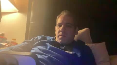 Snapshot of ponchynyc chatting on November 2025 02:55:02 AM PONCH online show from November 2025 02:55:02 AM