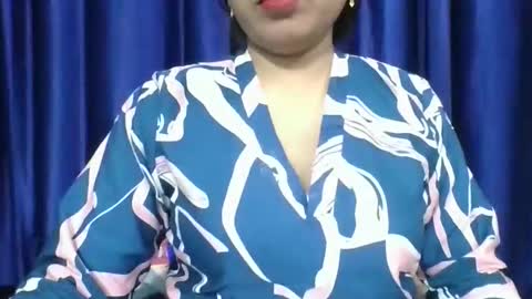 Snapshot of poojalady chatting on May 2026 03:30:01 PM poojalady online show from May 2026 03:30:01 PM