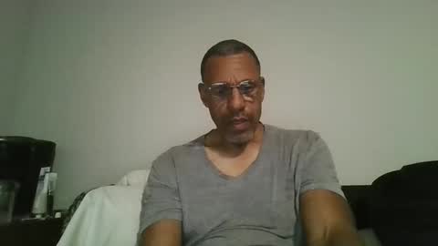 poolguy2496 online show from November 2025 07:53:01 AM