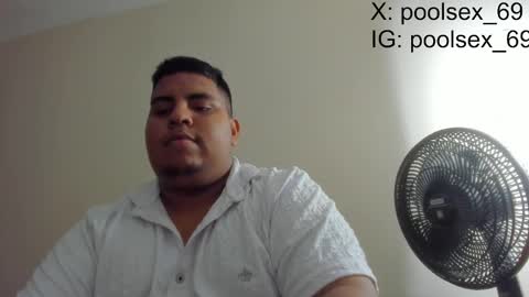 Snapshot of poolsexx_69 chatting on September 2025 06:51:01 PM poolsexx_69 online show from September 2025 06:51:01 PM