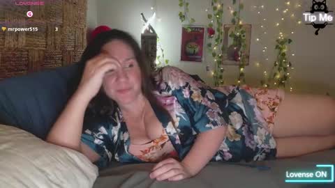 Emily at Home online show from October 2025 12:30:02 AM