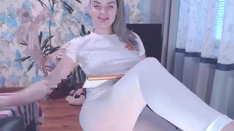 popkornmolli online show from January 2025 01:11:02 PM