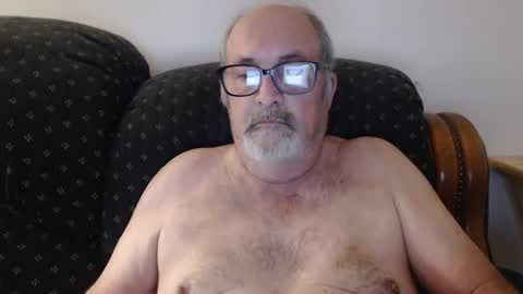 Snapshot of poppi_4u chatting on December 2024 09:50:02 AM poppi_4u online show from December 2024 09:50:02 AM