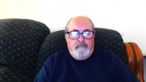 Snapshot of poppi_4u chatting on December 2024 11:39:02 PM poppi_4u online show from December 2024 11:39:02 PM