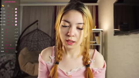Snapshot of popy_star chatting on March 2025 05:18:02 AM Agnes online show from March 2025 05:18:02 AM