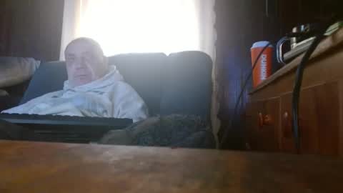 Snapshot of porkingit400 chatting on April 2026 12:27:01 PM porkingit400 online show from April 2026 12:27:01 PM