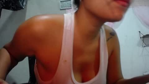 Snapshot of porn_sexy chatting on December 2025 04:33:02 AM NICKKYMARTIN online show from December 2025 04:33:02 AM