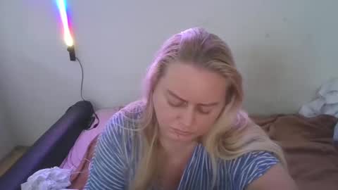 Snapshot of pornbusty chatting on February 2025 08:29:01 AM MelissOfficial online show from February 2025 08:29:01 AM