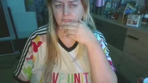 Snapshot of pornbusty chatting on January 2026 10:37:02 PM MelissOfficial online show from January 2026 10:37:02 PM