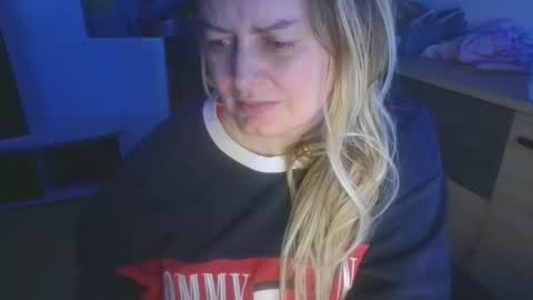 Snapshot of pornbusty chatting on February 2026 06:06:01 PM MelissOfficial online show from February 2026 06:06:01 PM