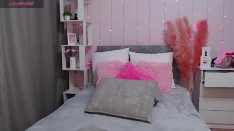 Snapshot of pornogirlx chatting on February 2025 05:20:01 AM Masha online show from February 2025 05:20:01 AM