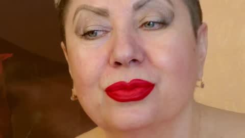 Snapshot of posh_lady chatting on December 2024 10:05:02 PM LADY POSH online show from December 2024 10:05:02 PM