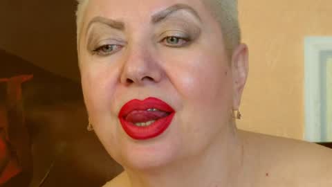 Snapshot of posh_lady chatting on December 2024 04:30:02 AM LADY POSH online show from December 2024 04:30:02 AM