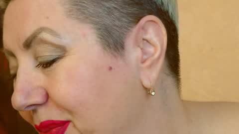 Snapshot of posh_lady chatting on January 2025 10:19:01 PM LADY POSH online show from January 2025 10:19:01 PM