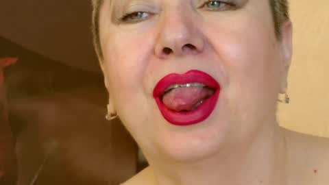 Snapshot of posh_lady chatting on February 2025 09:48:01 PM LADY POSH online show from February 2025 09:48:01 PM