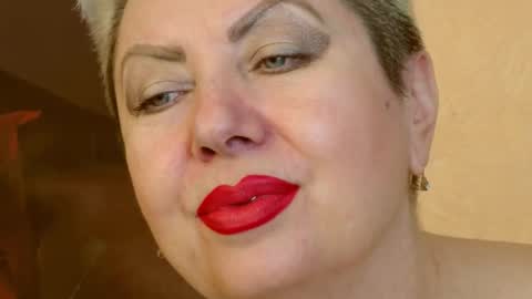 Snapshot of posh_lady chatting on March 2025 10:04:02 PM LADY POSH online show from March 2025 10:04:02 PM