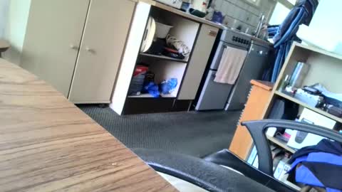 poshman65 online show from February 2025 01:06:01 PM