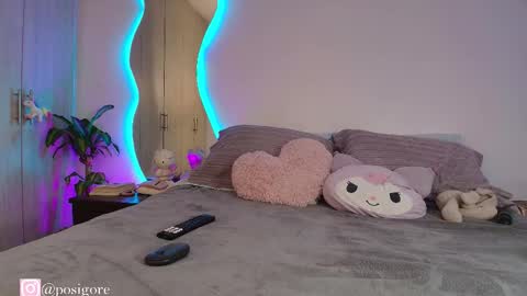 Snapshot of posigore chatting on November 2025 09:50:01 PM Anna Goth independient model online show from November 2025 09:50:01 PM