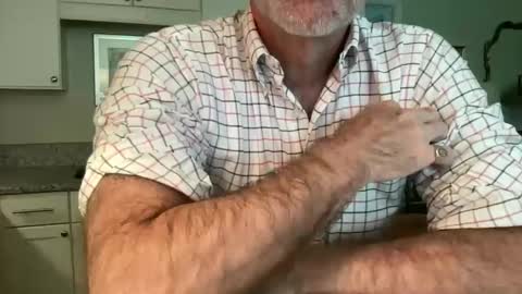 Snapshot of post01card chatting on September 2025 08:02:02 PM Post online show from September 2025 08:02:02 PM