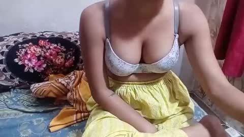 poulomi online show from November 2025 08:12:01 AM