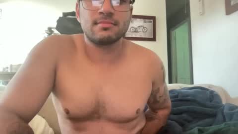 poundsalot69 online show from September 2025 05:24:01 PM