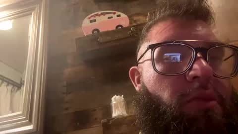 poundsquad305 online show from February 2025 09:05:01 AM