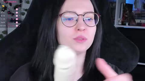 Snapshot of power_robynn chatting on November 2025 04:39:01 PM Robyn online show from November 2025 04:39:01 PM