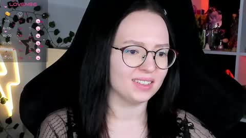 Snapshot of power_robynn chatting on January 2026 04:00:01 PM Robyn online show from January 2026 04:00:01 PM