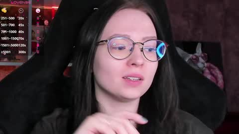 Robyn online show from April 2026 09:22:02 AM