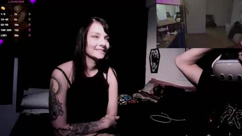 Ravena Rozz online show from January 2026 01:52:02 AM