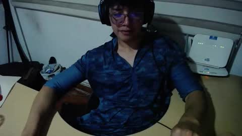 powerfulzeus2 online show from October 2025 02:12:01 AM