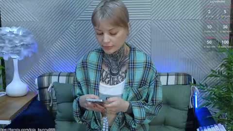Lola online show from May 2026 05:23:02 AM